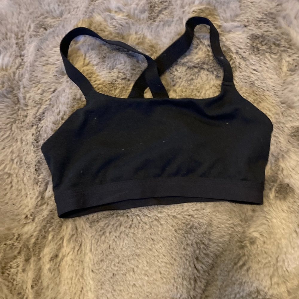 Sports bra